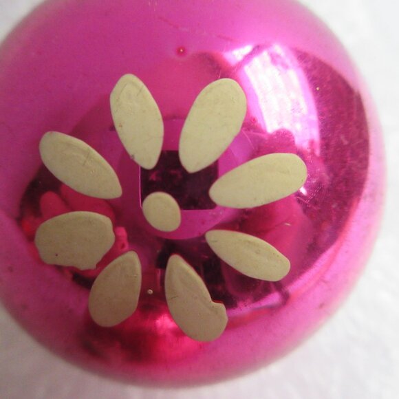 Shiny Brite Hand Painted Flowers 2" Glass Christmas Ornaments Set of 2 Vintage - Picture 7 of 7